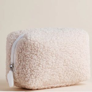 Summer Fridays Mini Cloud Puch